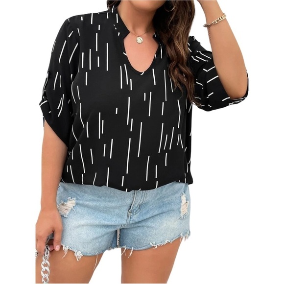 Women’s Plus Size Black Geometric Striped Roll Tab Sleeve Popover Blouse Top - Picture 10 of 10